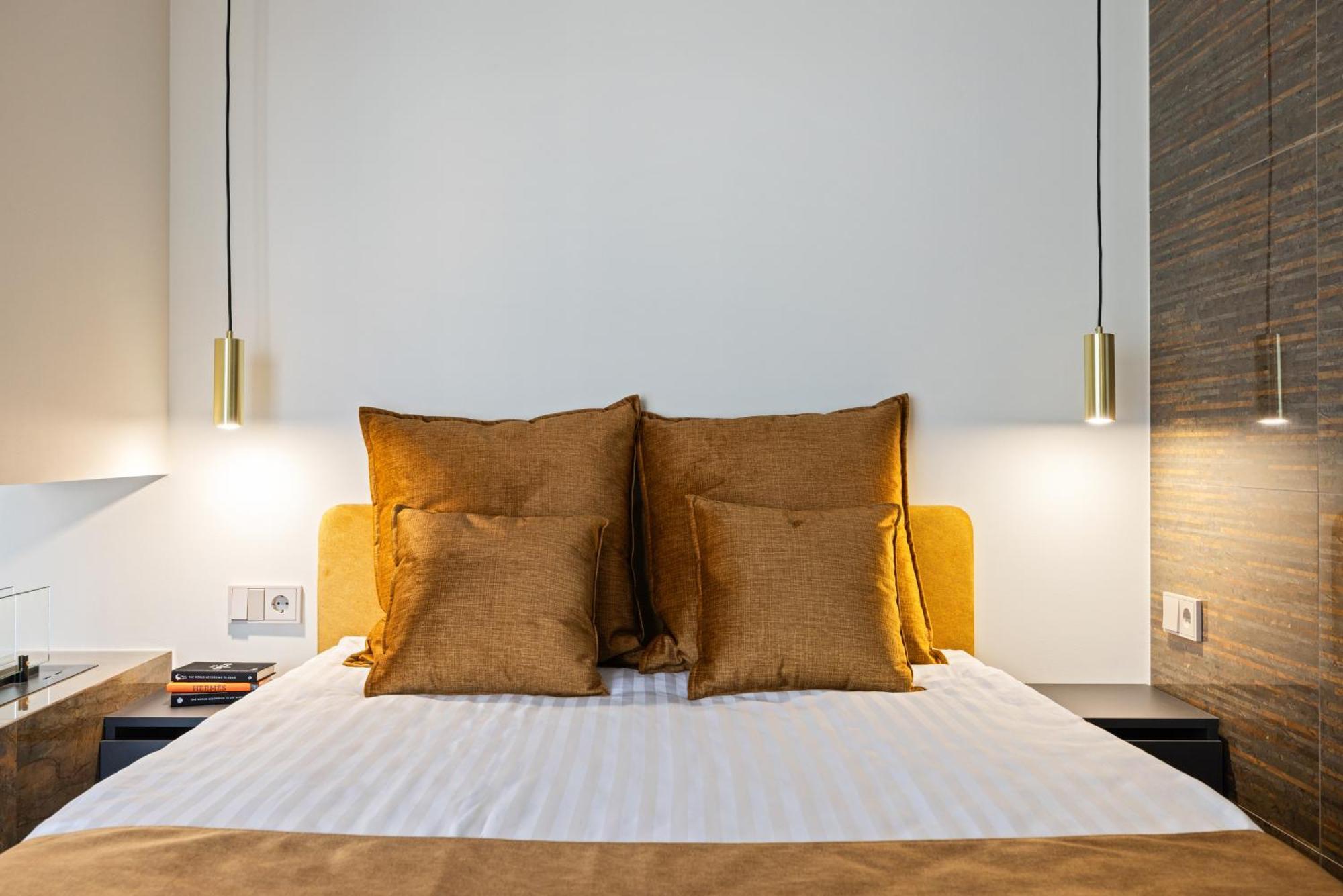 F-apartments - Center With Fireplace, Contactless Appartamento *